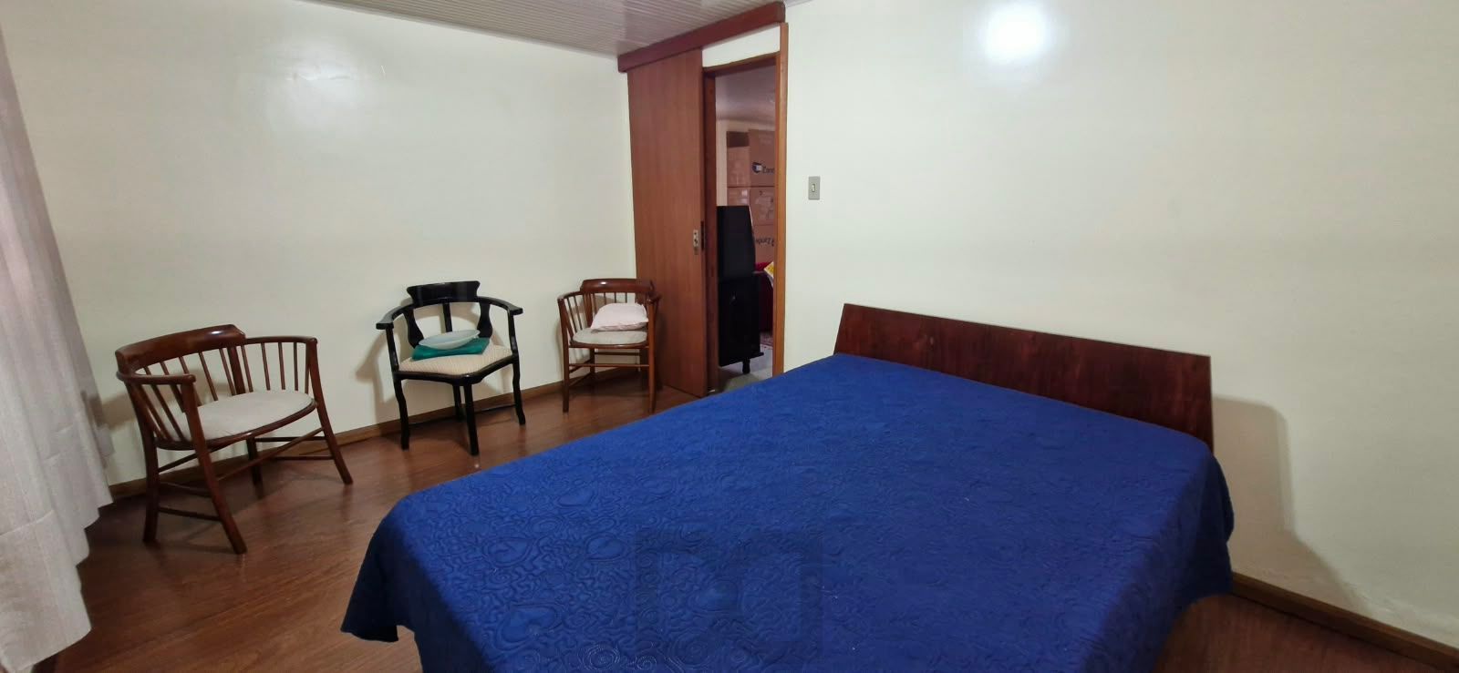 2 Casas no mesmo terreno, 2 dormitórios cada, 2 garagem, ensolarada, rua calma e arborizada — foto 8