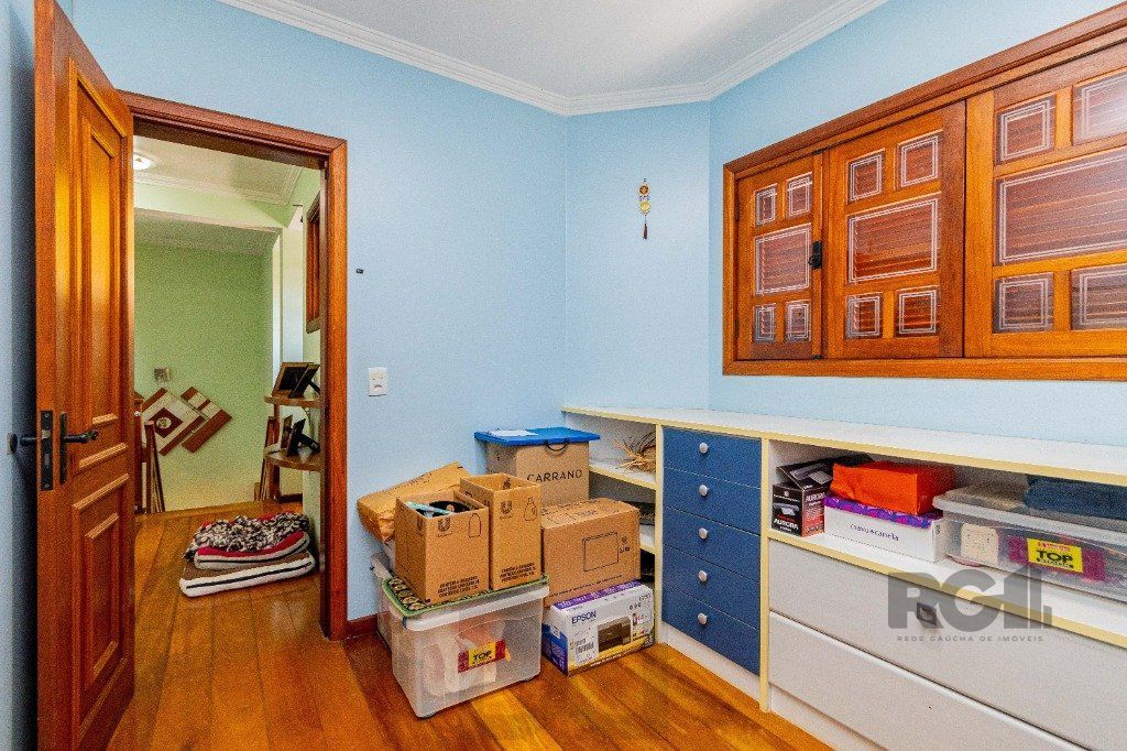 Casa de 4 dormitórios 304m² no bairro Jardim Lindóia — foto 61
