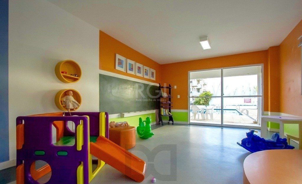 Apartamento para Venda - 68m², 3 dormitórios, sendo 1 suites, 1 vaga - Tristeza — foto 4