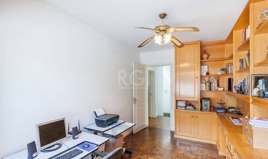 Casa para Venda - 327m², 4 dormitórios, sendo 1 suites, 3 vagas - Chácara das Pedras — foto 15
