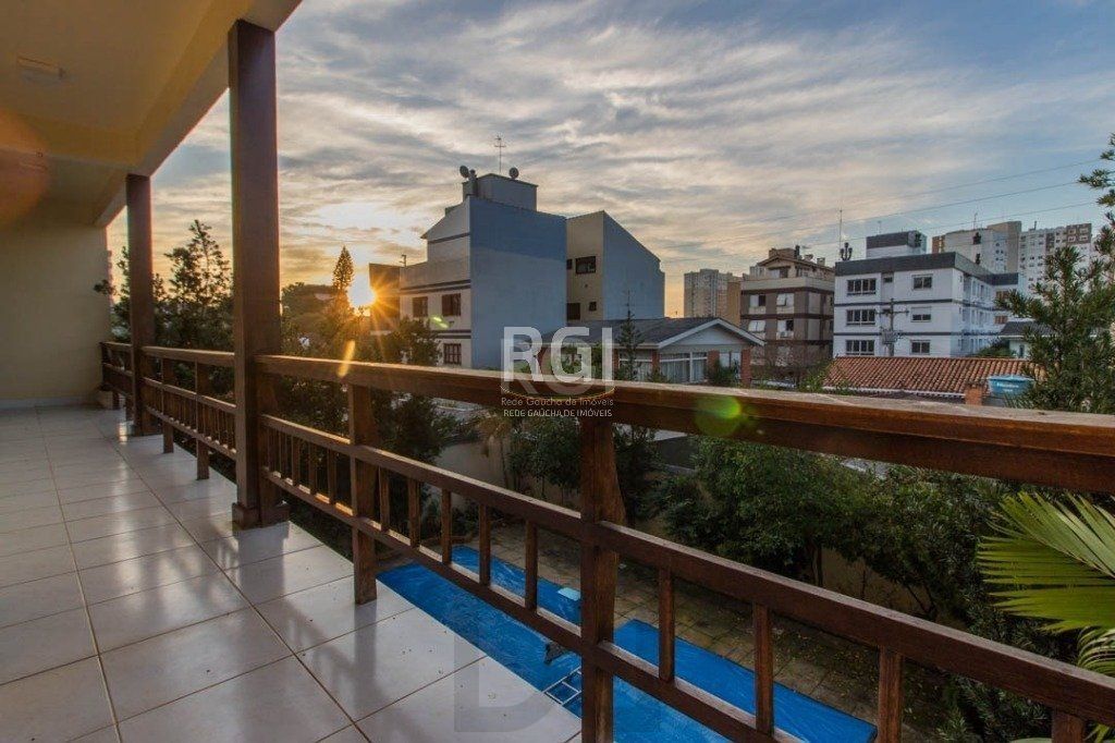 Sobrado para Venda - 499.98m², 4 dormitórios, sendo 3 suites, 4 vagas - Jardim Ipiranga — foto 21