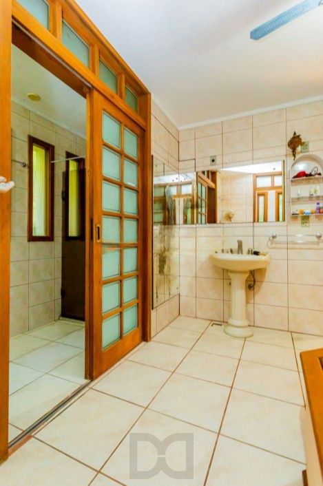 Casa 3 Dormitórios Bairro Teresópolis - Porto Alegre — foto 20