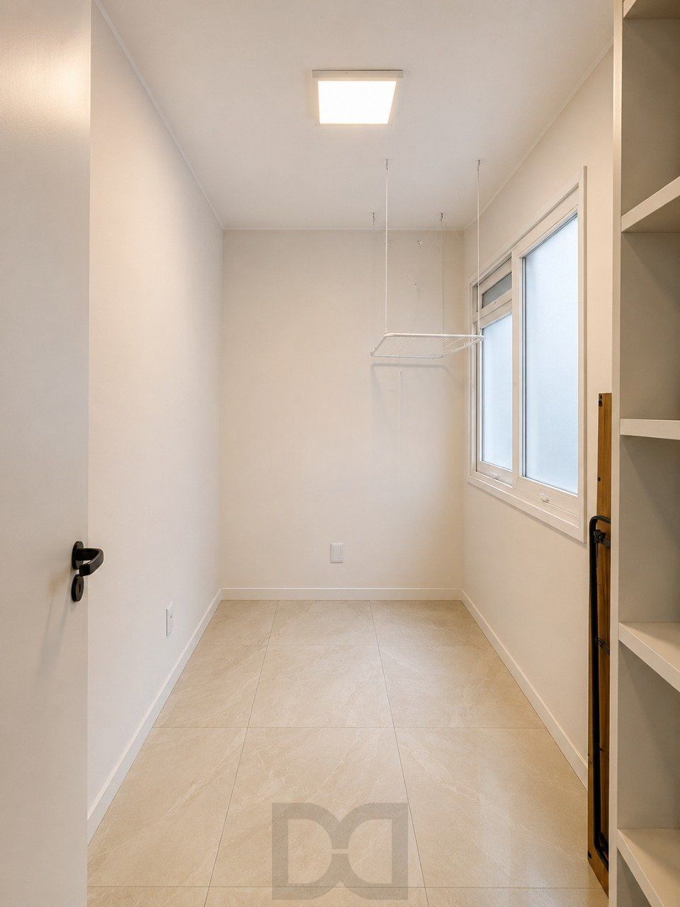 Apartamento de 3 dormitórios à venda no bairro Mont Serrat em Porto Alegre. — foto 14