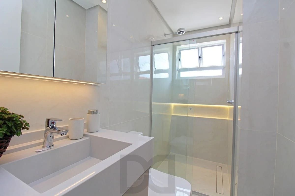 Apartamento de 3 dormitorios, à venda em Petrópolis, Porto Alegre. — foto 16