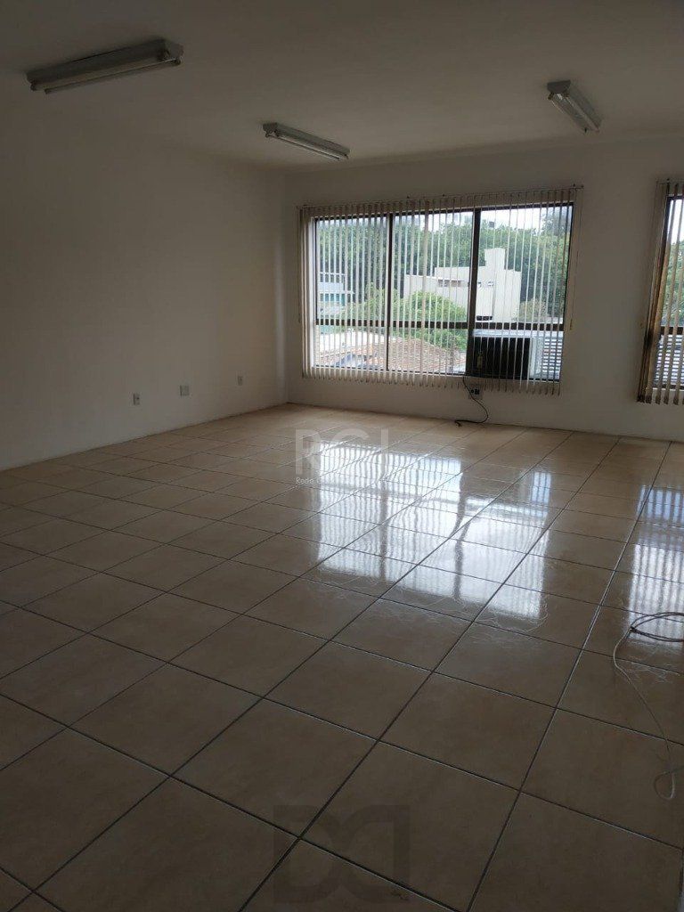 Excelente sala comercial de 56m² no Bairro Medianeira — foto 5