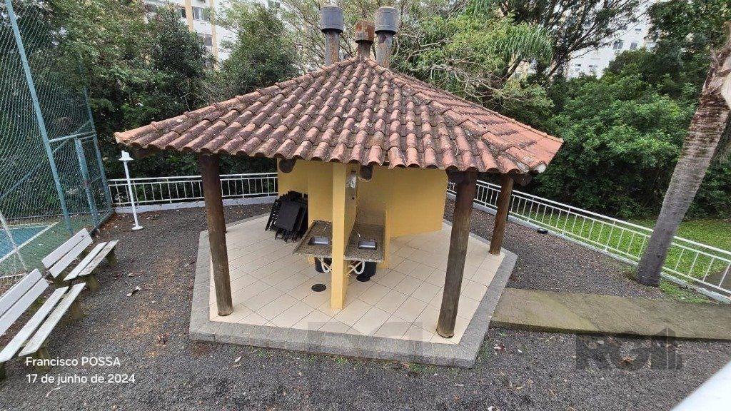 Apartamento com 2 dormitórios no bairro Jardim Carvalho — foto 24