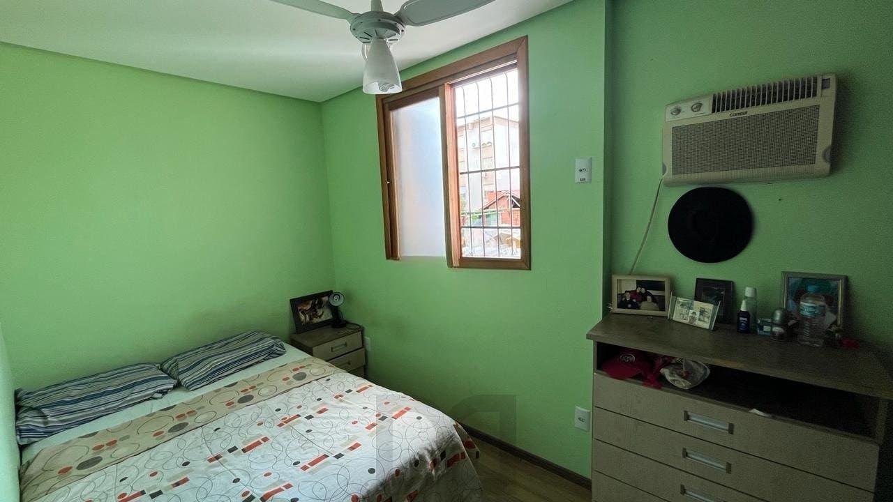 Casa de 4 dormitórios no bairro Santo Antônio, Porto Alegre — foto 7