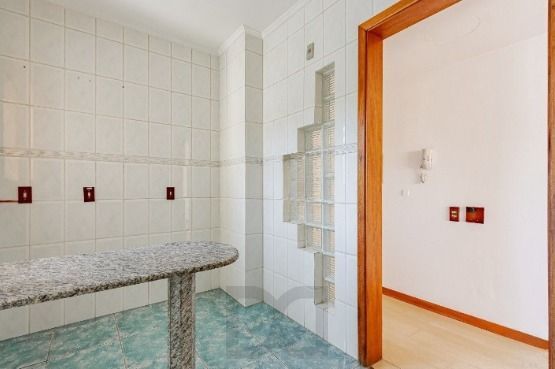 Apartamento com 4 quartos e 93m² à venda em Centro Histórico, Porto Alegre. — foto 4