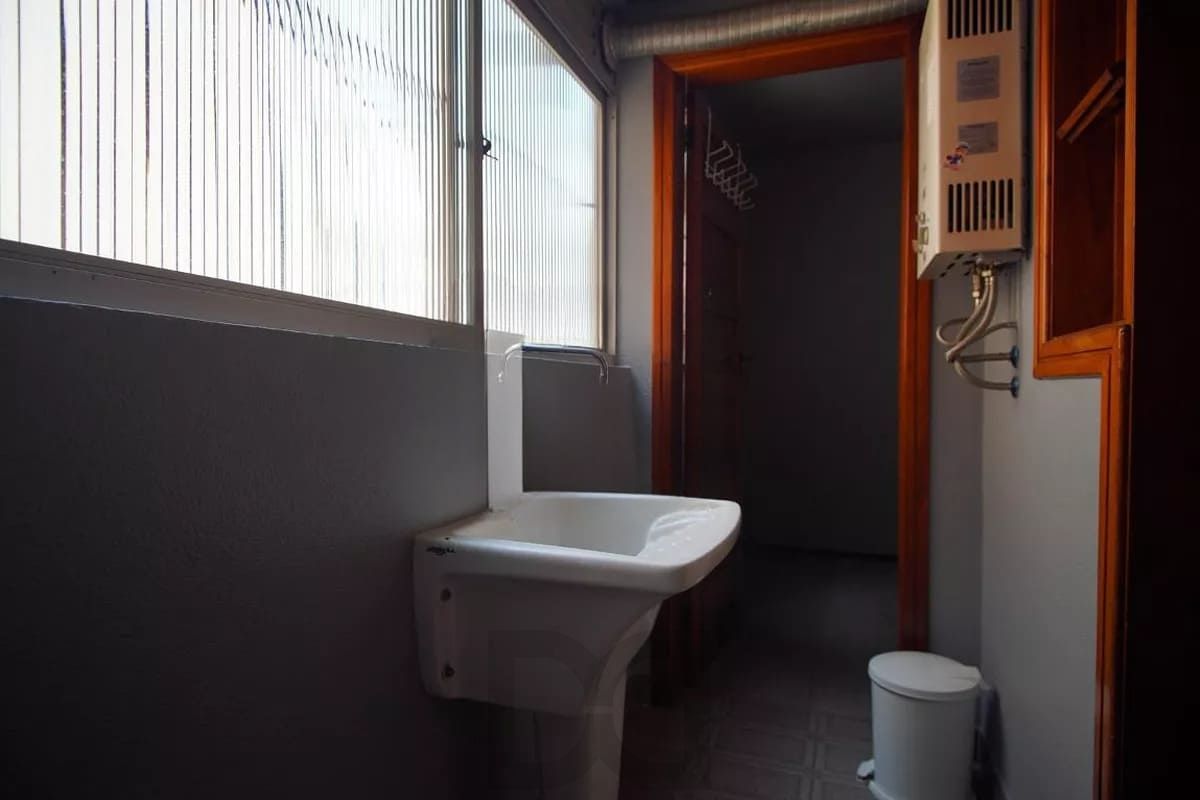 Apartamento de 3 dormitórios à venda em Petrópolis - Porto Alegre — foto 7