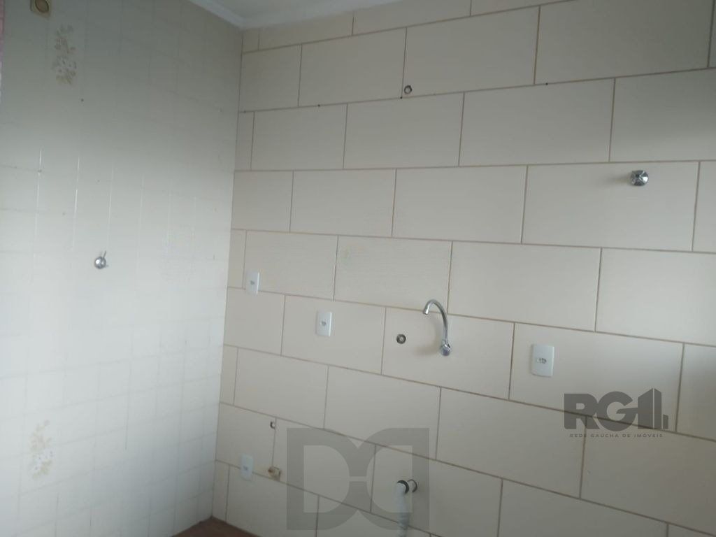 Excelente DUPLEX de 90m² com 2 dormitórios e 2 vagas. — foto 4