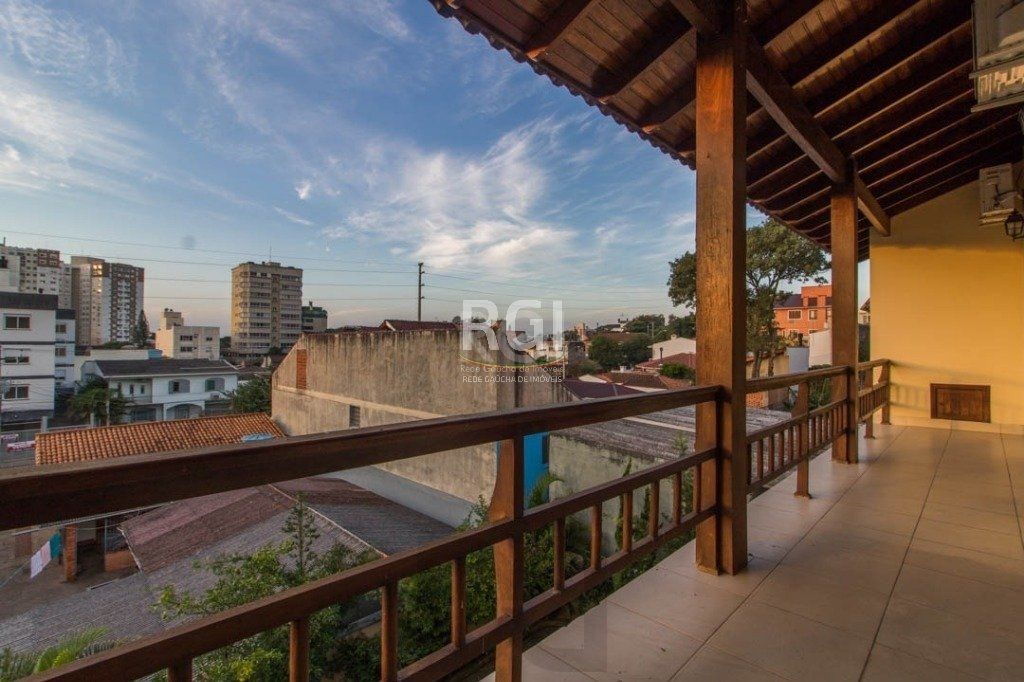 Sobrado para Venda - 499.98m², 4 dormitórios, sendo 3 suites, 4 vagas - Jardim Ipiranga — foto 28