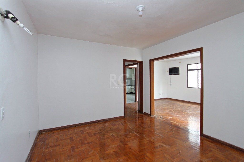 Casa para Locação/Aluguel - 240m², 4 dormitórios, 6 vagas - Nonoai — foto 5