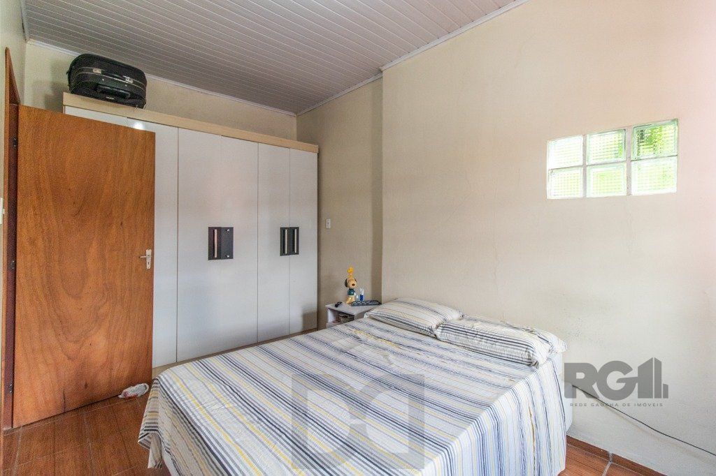 Casa com 3 dormitórios e 3 vagas no bairro Santa Tereza — foto 10