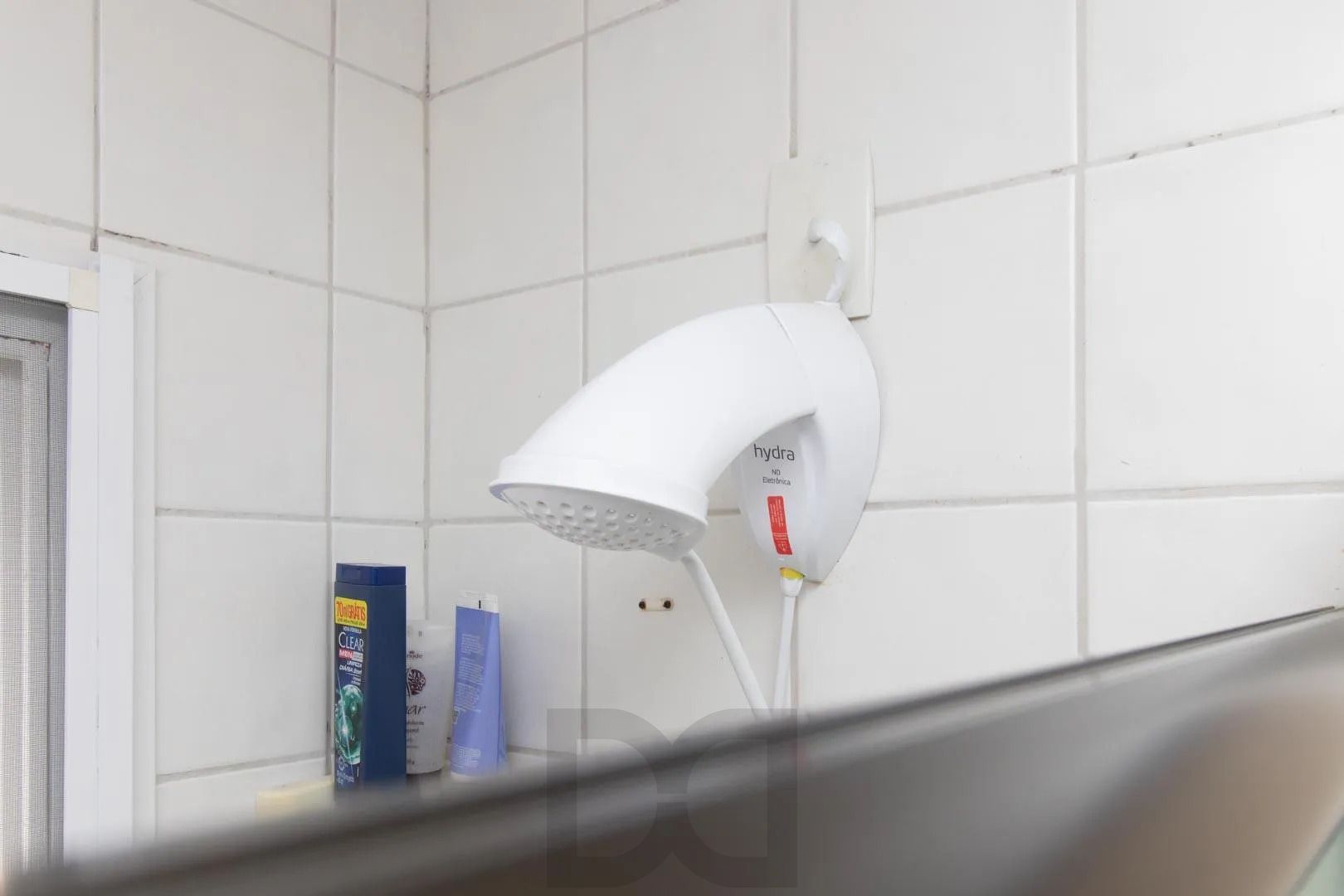 Apartamento de 2 dormitórios com 1 vaga de garagem. Prédio com elevador. Bairro Cristal — foto 13