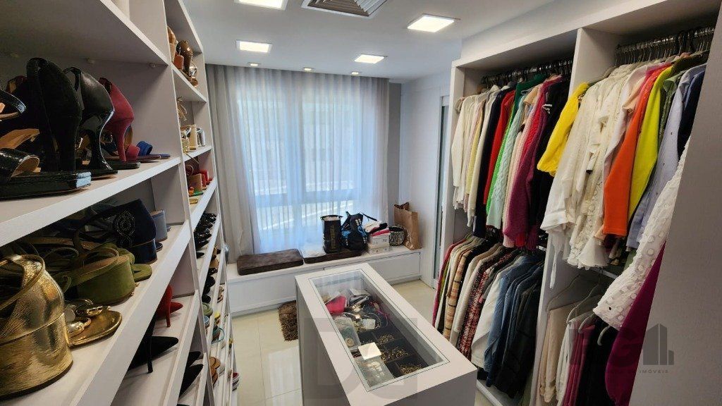 Excelente apartamento de 382,57 m² com 4 suítes e 4 vagas de garagem — foto 29