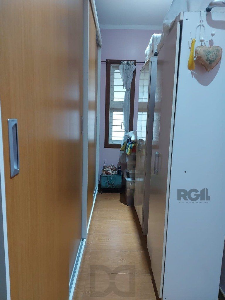 Casa 5 Dormitório(s) Bairro Teresópolis — foto 19