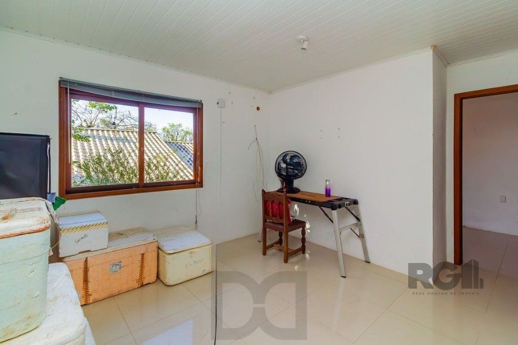 Casa de 4 dormitórios no bairro Belém Novo — foto 30