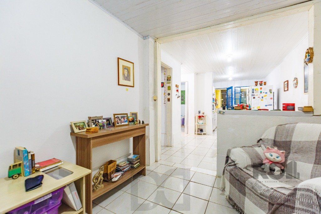Casa de 4 Dormitório(s) Bairro Nonoai - Porto Alegre — foto 5