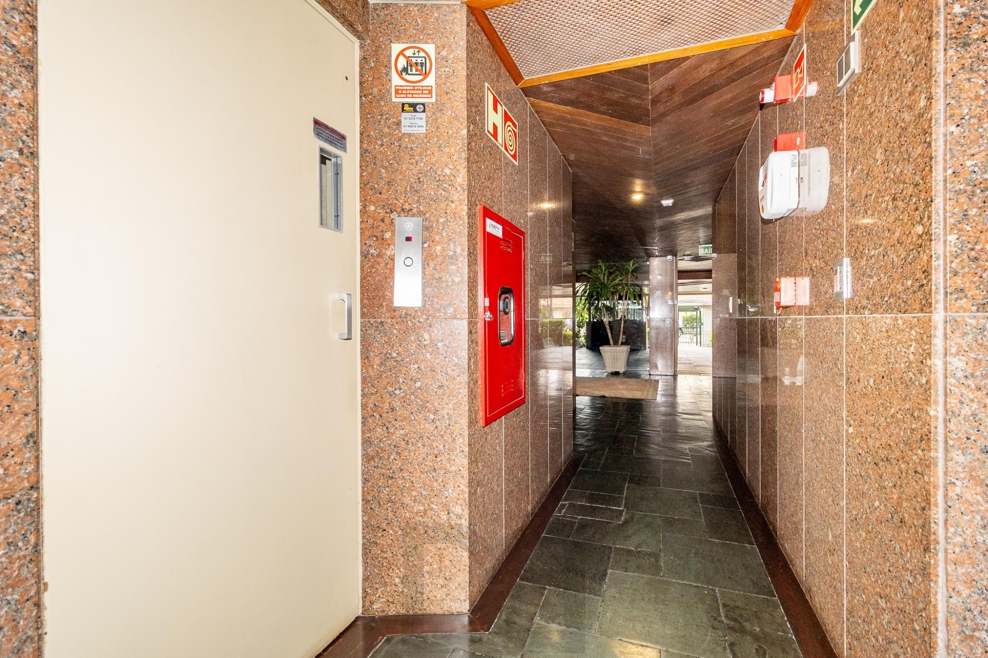 Cobertura com 3 dorm e suíte, Higienópolis, Porto Alegre/RS — foto 58