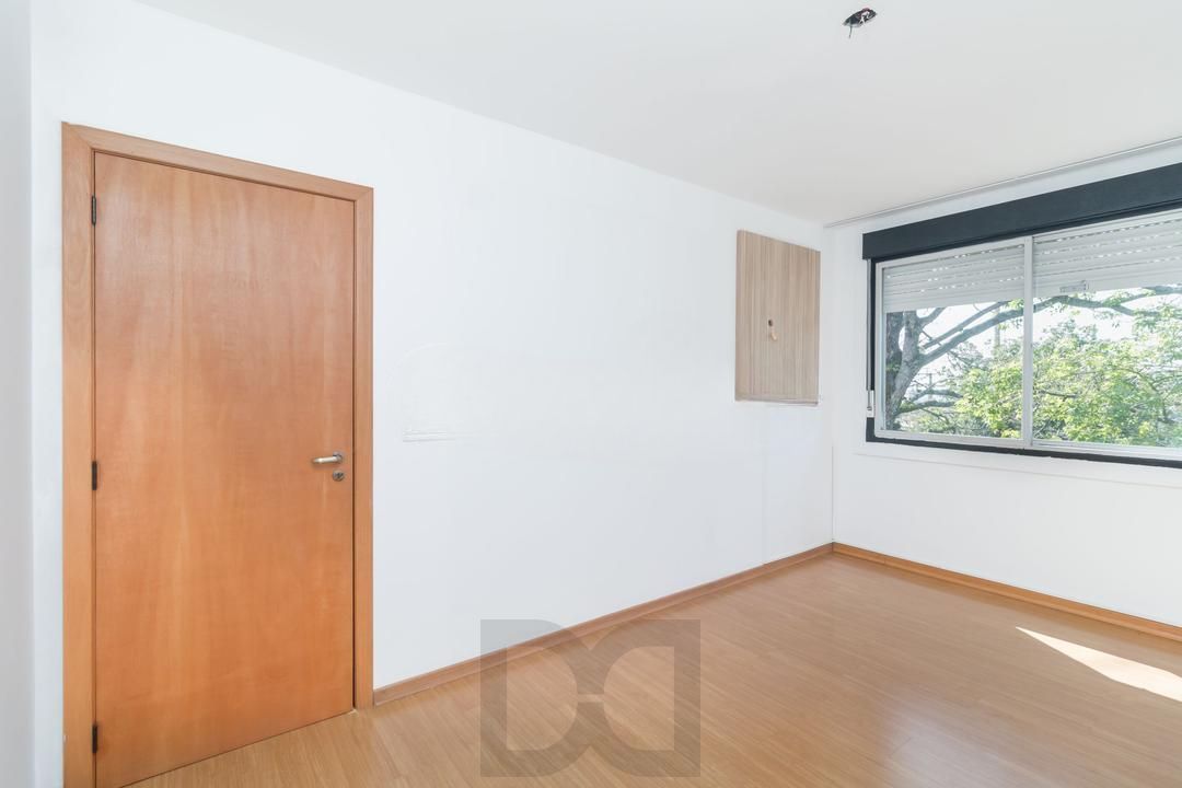 Apartamento de 2 dormitorios à venda no Bairro Vila Jardim - Porto Alegre — foto 9