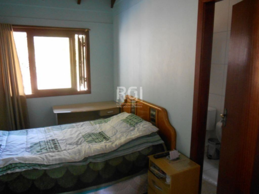 Casa para Venda - 185m², 4 dormitórios, sendo 2 suites, 4 vagas - Nonoai — foto 15