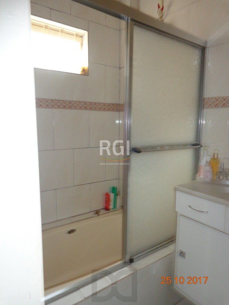 Casa para Venda - 380m², 2 dormitórios, sendo 1 suites, 1 vaga - Nonoai — foto 16