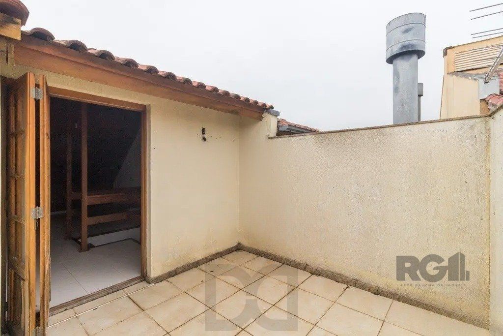 Casa com 3 dormitórios no bairro Jardim Itu — foto 22