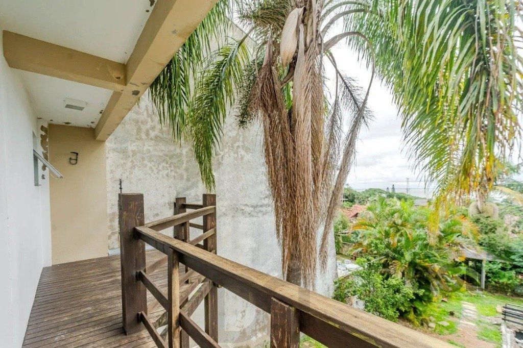 Casa com 3 dormitórios no bairro Jardim Isabel — foto 6