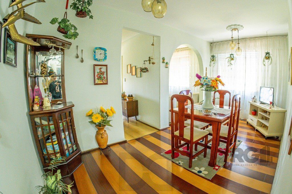 Apartamento 66m² - 3 dormitórios no bairro Cristal — foto 4