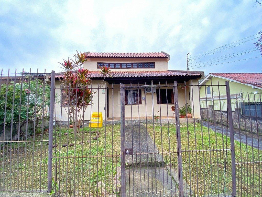 Casa para Venda - 150m², 4 dormitórios, sendo 1 suites, 3 vagas - Nonoai — foto 34