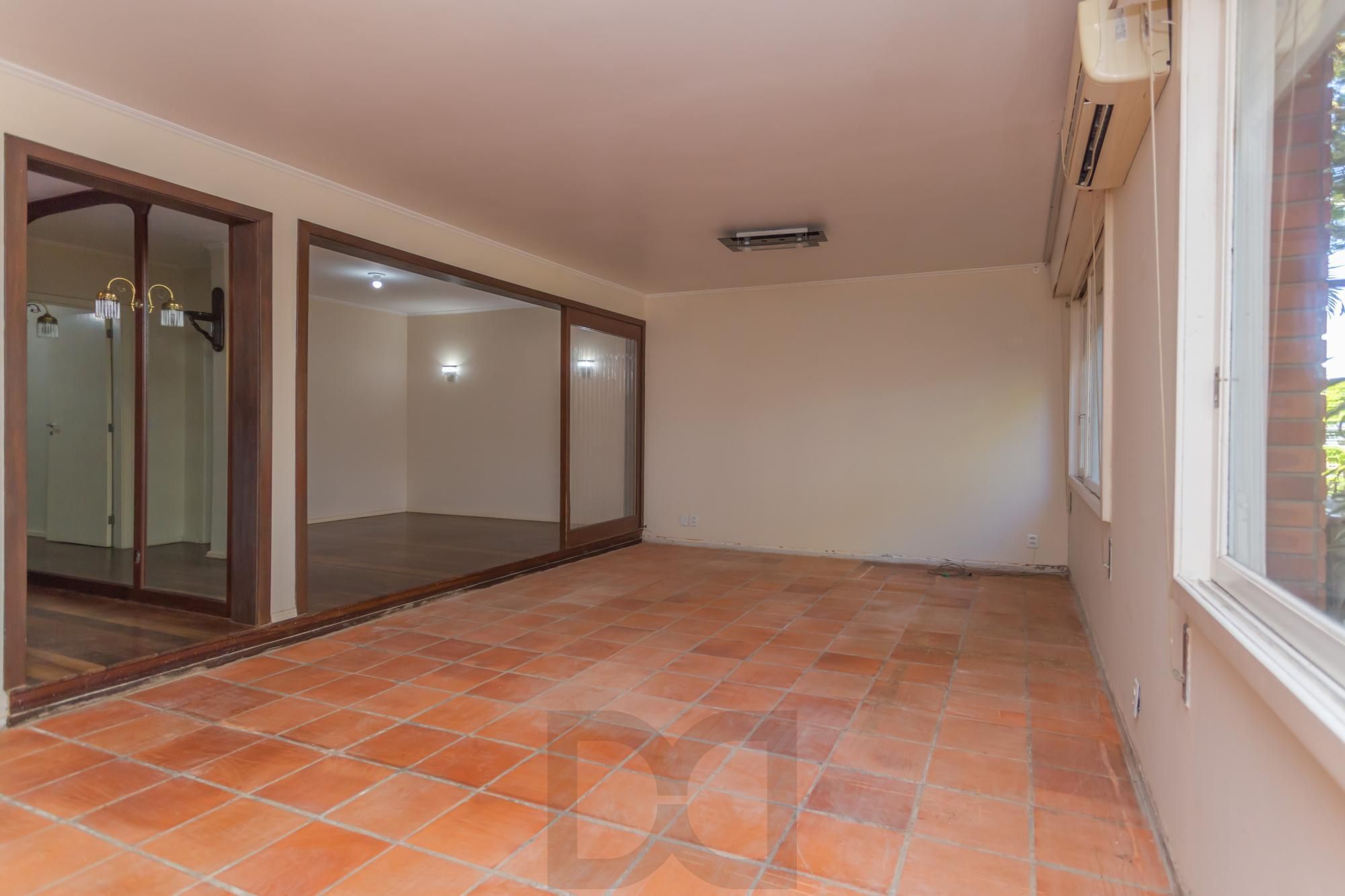 Casa com piscina e patio ampla no bairro Boa Vista, Porto Alegre/RS — foto 8