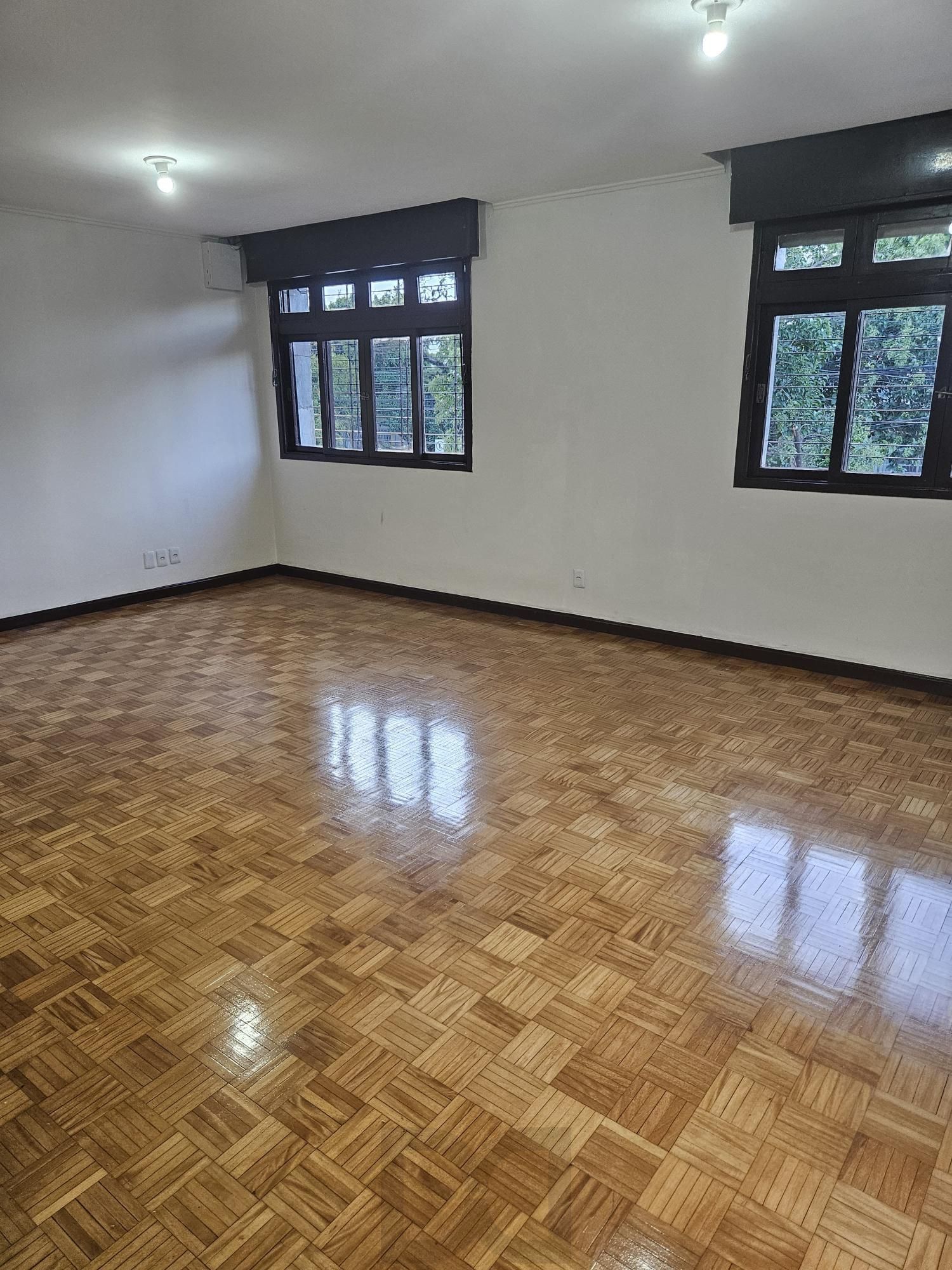 Casa toda reformada na avenida nonoai — foto 1