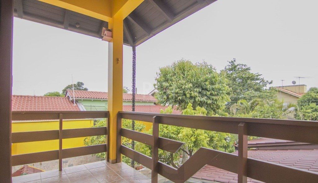 Casa para Venda - 252m², 3 dormitórios, sendo 1 suites, 3 vagas - Parque Santa Fé — foto 9