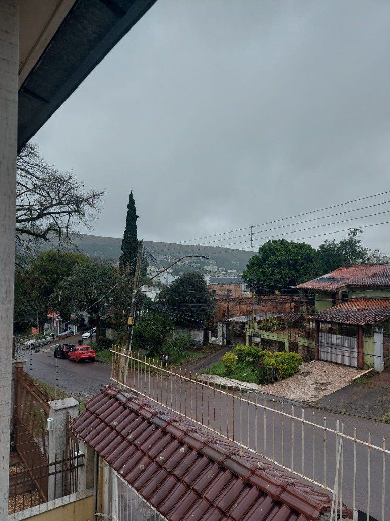 Casa 5 Dormitório(s) Bairro Teresópolis — foto 2