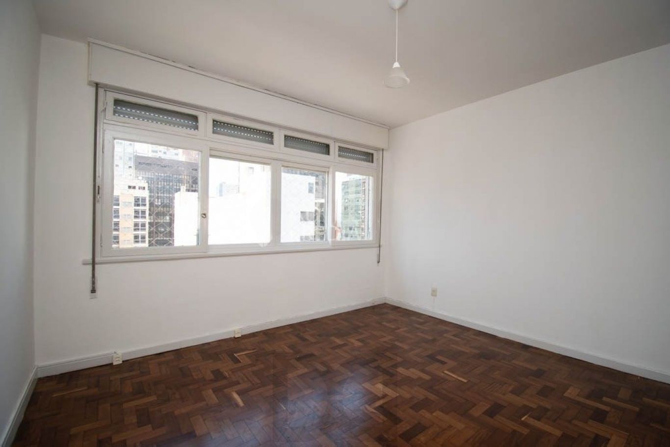 Apartamento de 3 dormitórios à venda no Bairro Centro Histórico, Porto Alegre. — foto 24