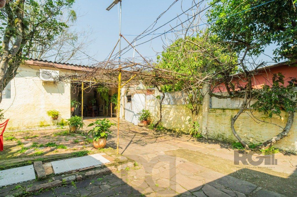 Casa de 2 Dormitório(s) Bairro Nonoai - Porto Alegre — foto 25