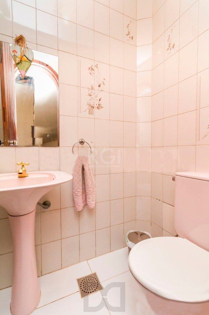 Casa para Venda - 279.1m², 4 dormitórios, sendo 1 suites, 5 vagas - Vila Nova — foto 9