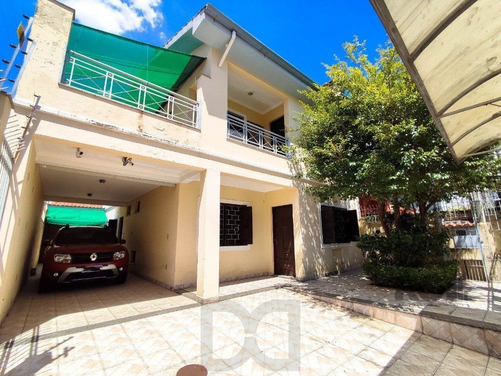 Excelente casa de 230m² com 4 dormitórios e 3 vagas. — foto 1