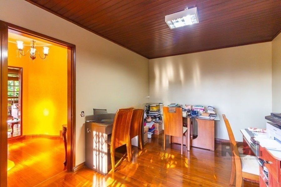Casa 4 Dormitórios, piscina, bairro Teresópolis — foto 39