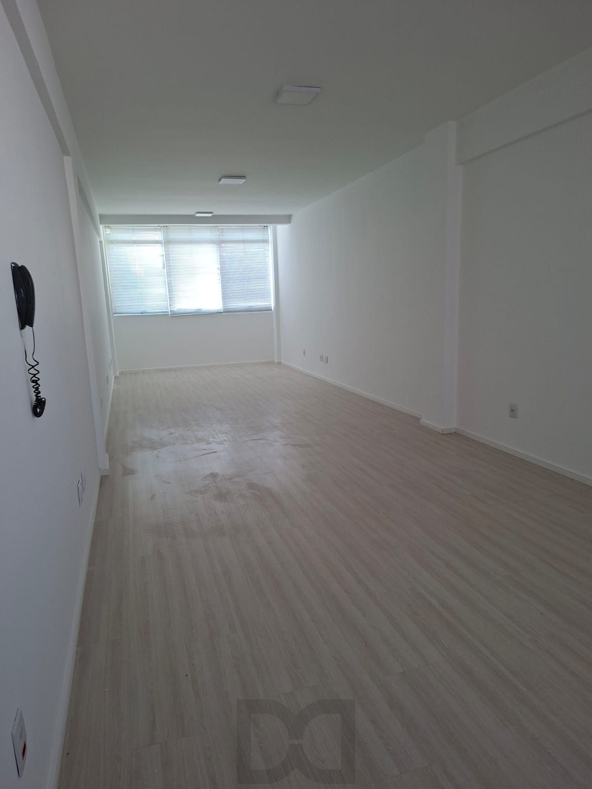 Sala comercial de 47m² no Moinhos de Vento — foto 4