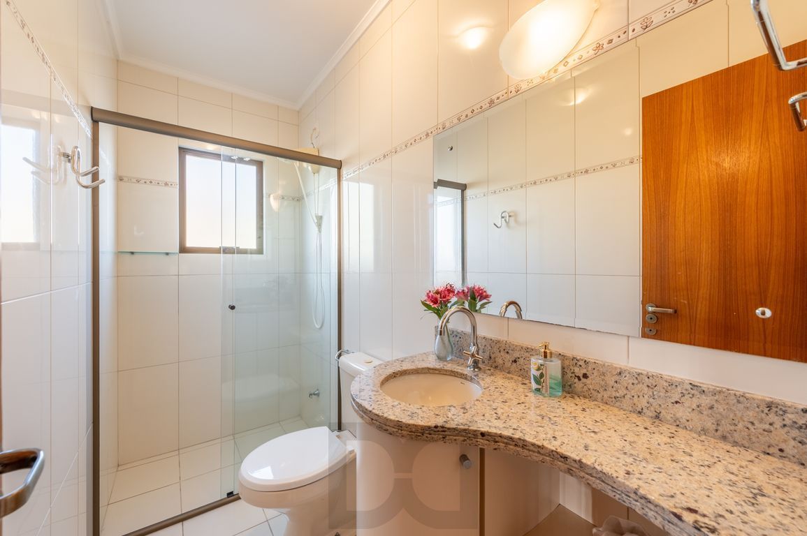 Apartamento de 4 dormitorios á Venda no Passo da Areia - Porto Alegre — foto 18