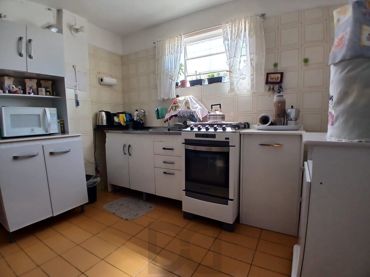 Casa com 03 dormitorios e amplo jardim no bairro Santa Tereza /RS — foto 23