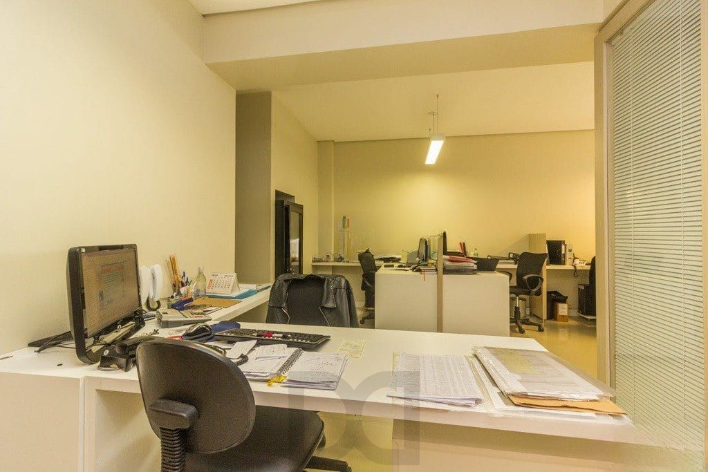 Sala/Conjunto à venda em Petrópolis, Porto Alegre. — foto 10