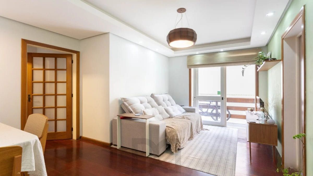 Apartamento de 2 dormitorios à venda em Jardim Botânico, Porto Alegre. — foto 1