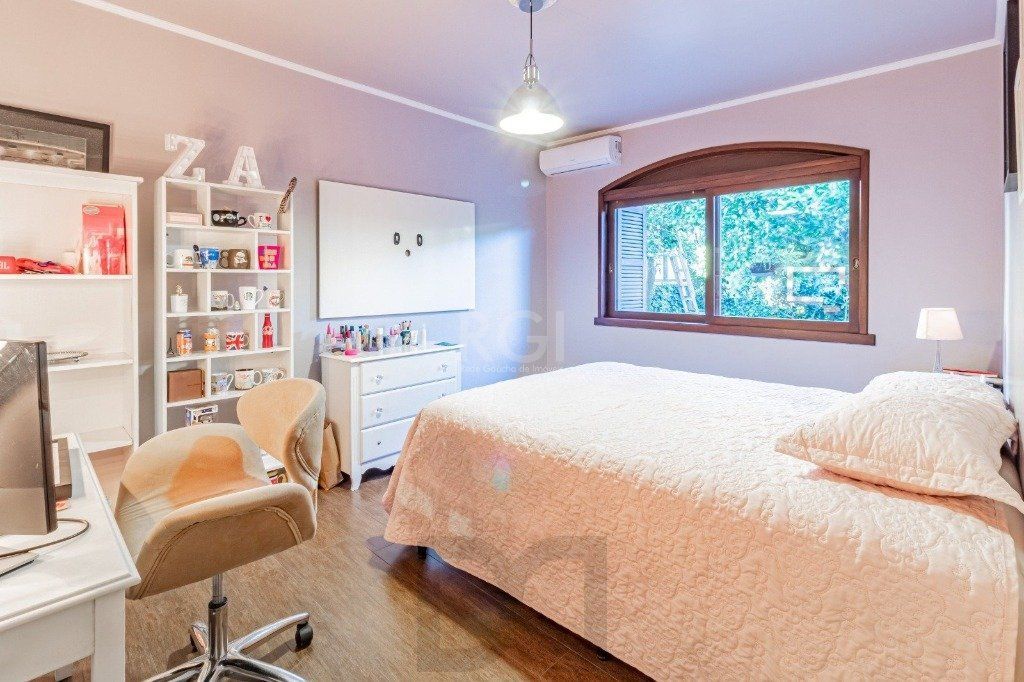 Casa de 3 dormitórios e 4 vagas de garagem no bairro Jardim Itu — foto 18