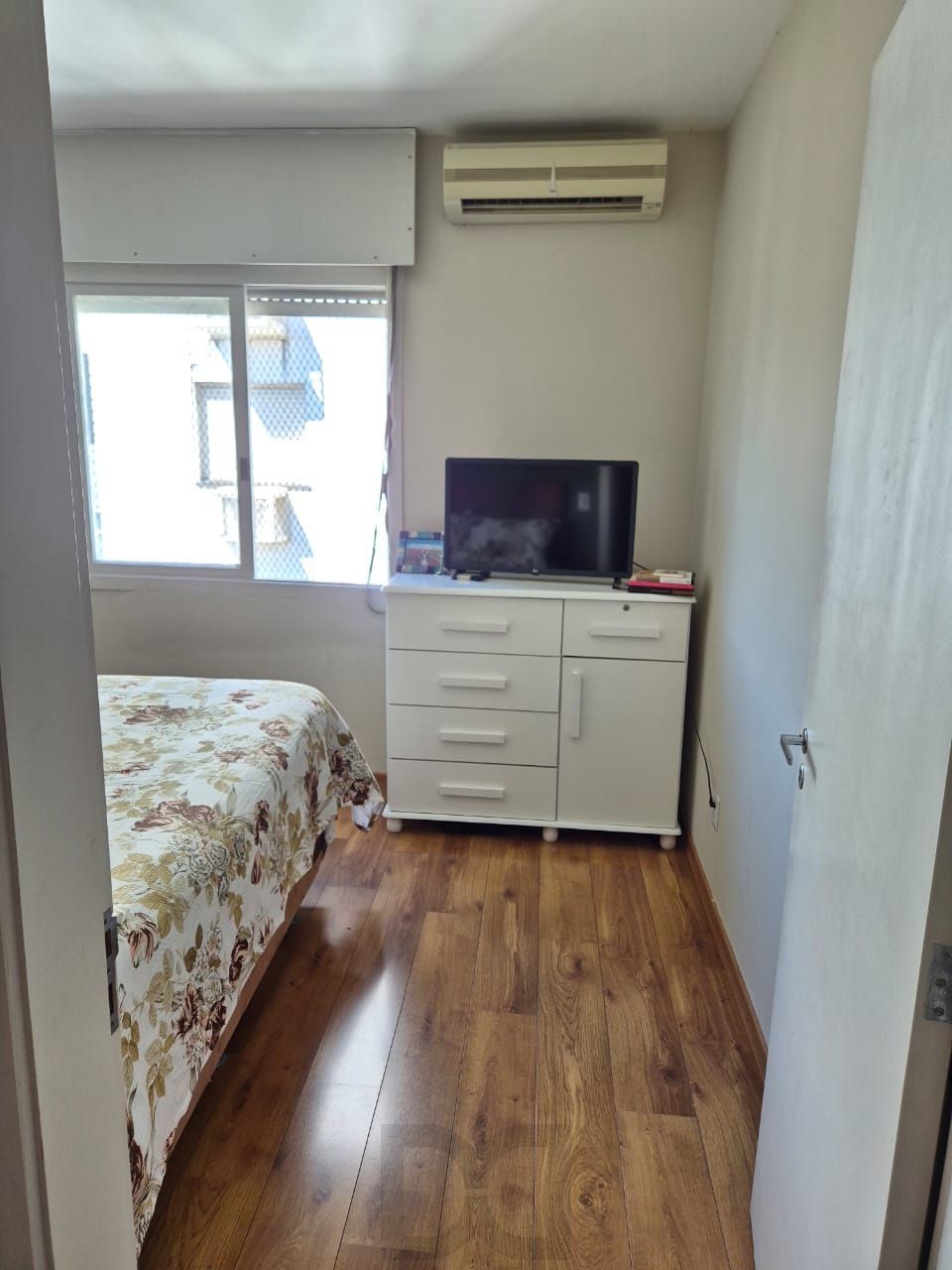 Apartamento 2 dormitórios, churrasqueira e 1 vaga no bairro Teresópolis em Porto Alegre — foto 13