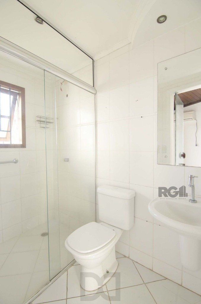 Excelente casa de 116m² com 2 dormitórios no bairro Cidade Baixa. — foto 23