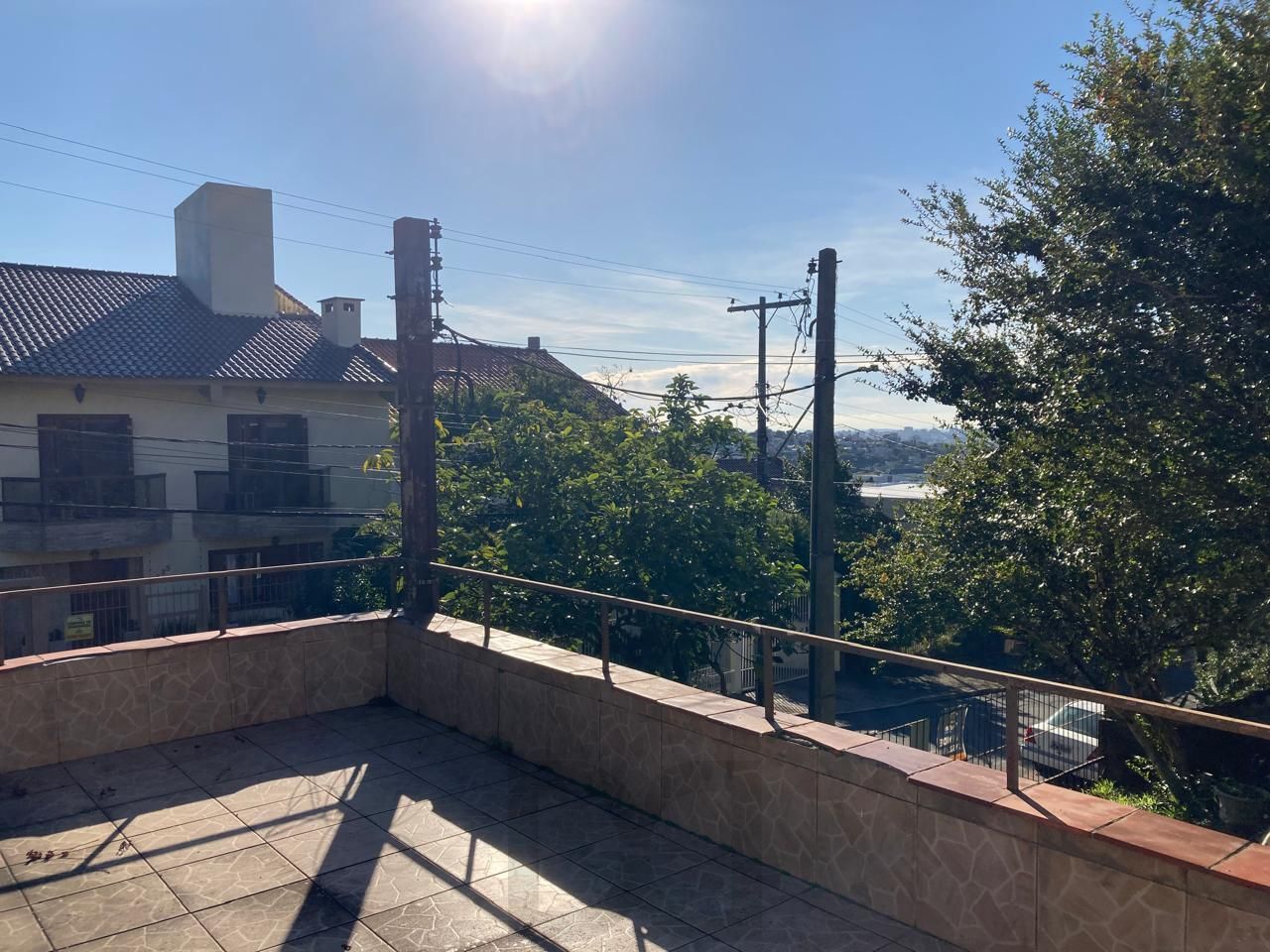 Casa 3 dormitórios, 3 banheiros, bairro Teresópolis. — foto 4