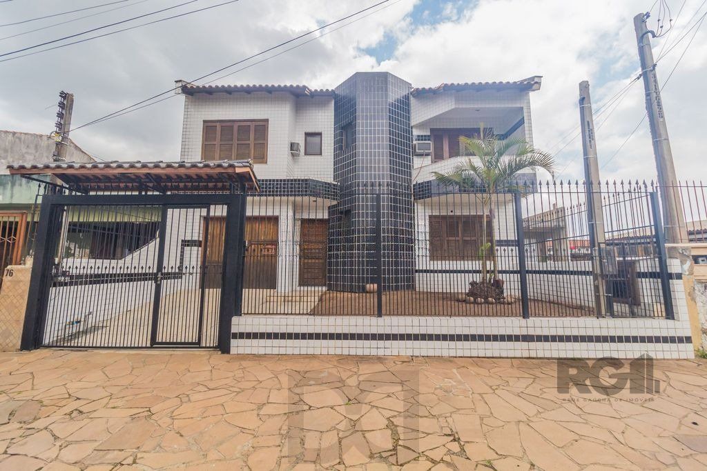 Casa com 240m², 3 dormitórios, 6 vagas no bairro Sarandi — foto 28