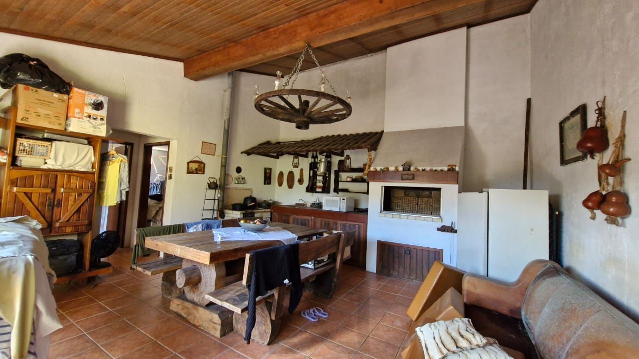 Casa de Cinema na Glória, com 500m² de área privada, 3 dormitórios, piscina, horta, lareira, elevador, gradeada 4 garagens — foto 32